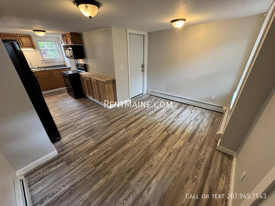 Apartment for rent at 97 Grove St #2, Bangor, ME 04401