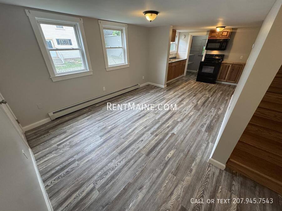 Apartment for rent at 97 Grove St #2, Bangor, ME 04401