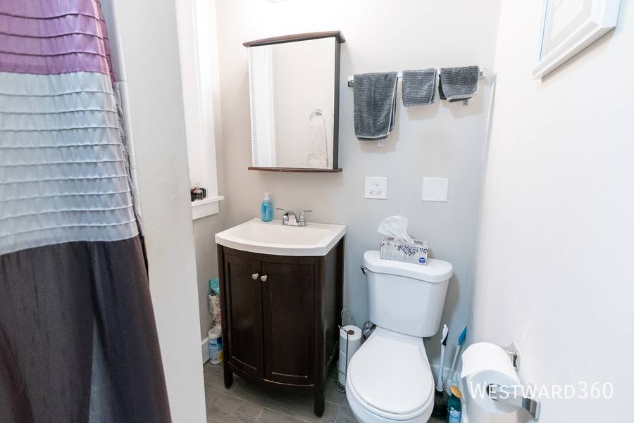 Apartment for rent at 1662 W Farwell Ave #3N, Chicago, IL 60626
