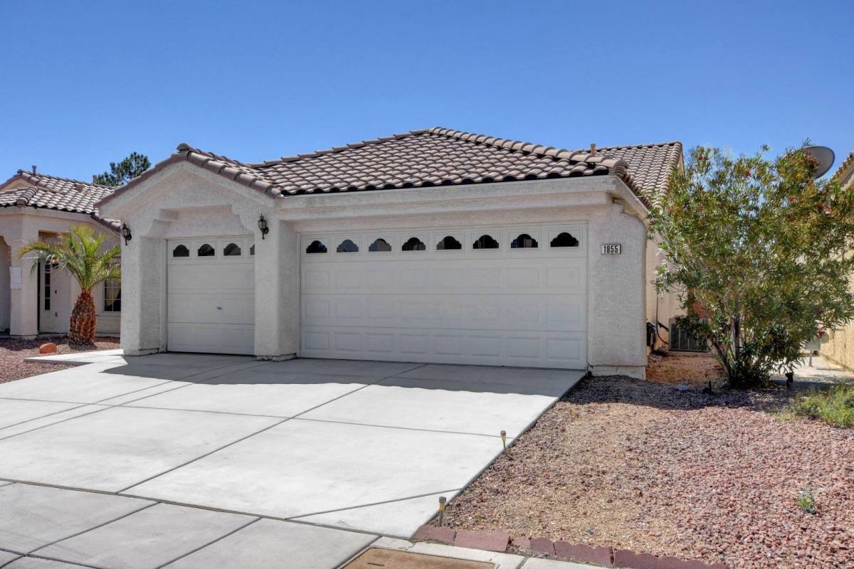 House for rent at 1855 Grand Prairie Ave, North Las Vegas, NV 89032