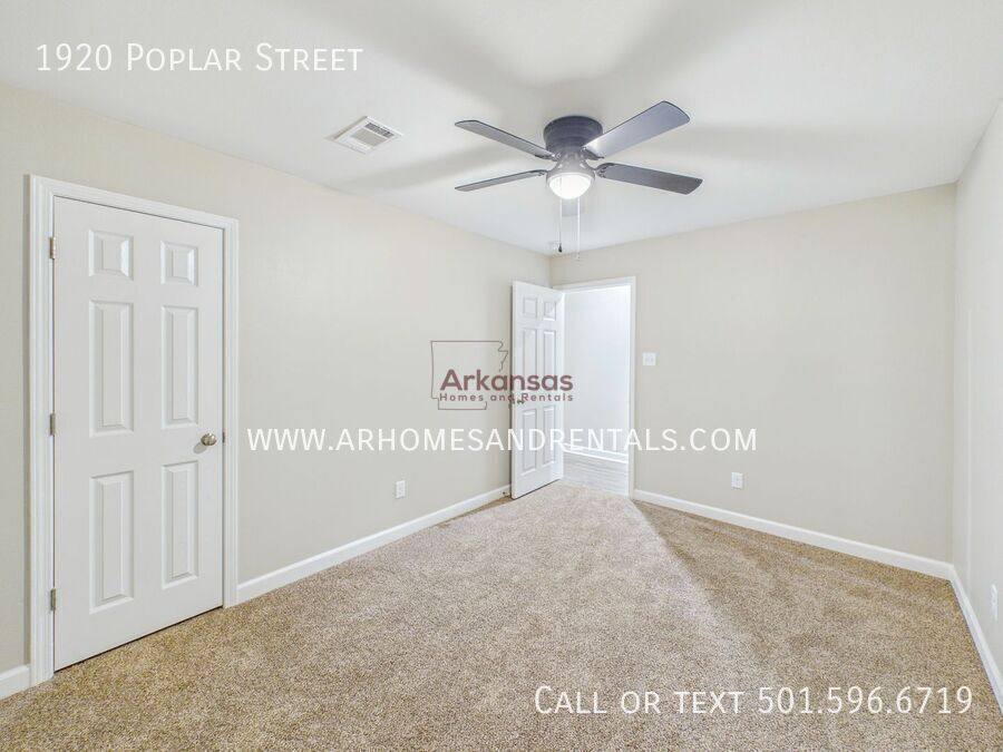 House for rent at 1920 Poplar St, North Little Rock, AR 72114