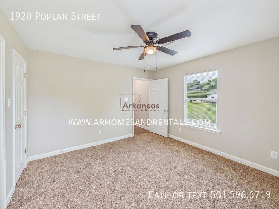 House for rent at 1920 Poplar St, North Little Rock, AR 72114