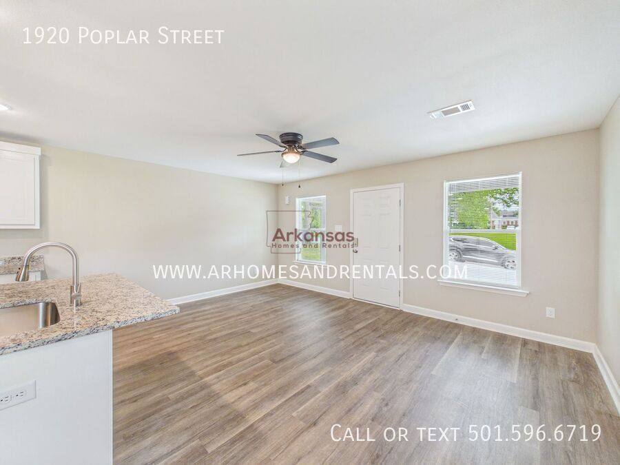 House for rent at 1920 Poplar St, North Little Rock, AR 72114