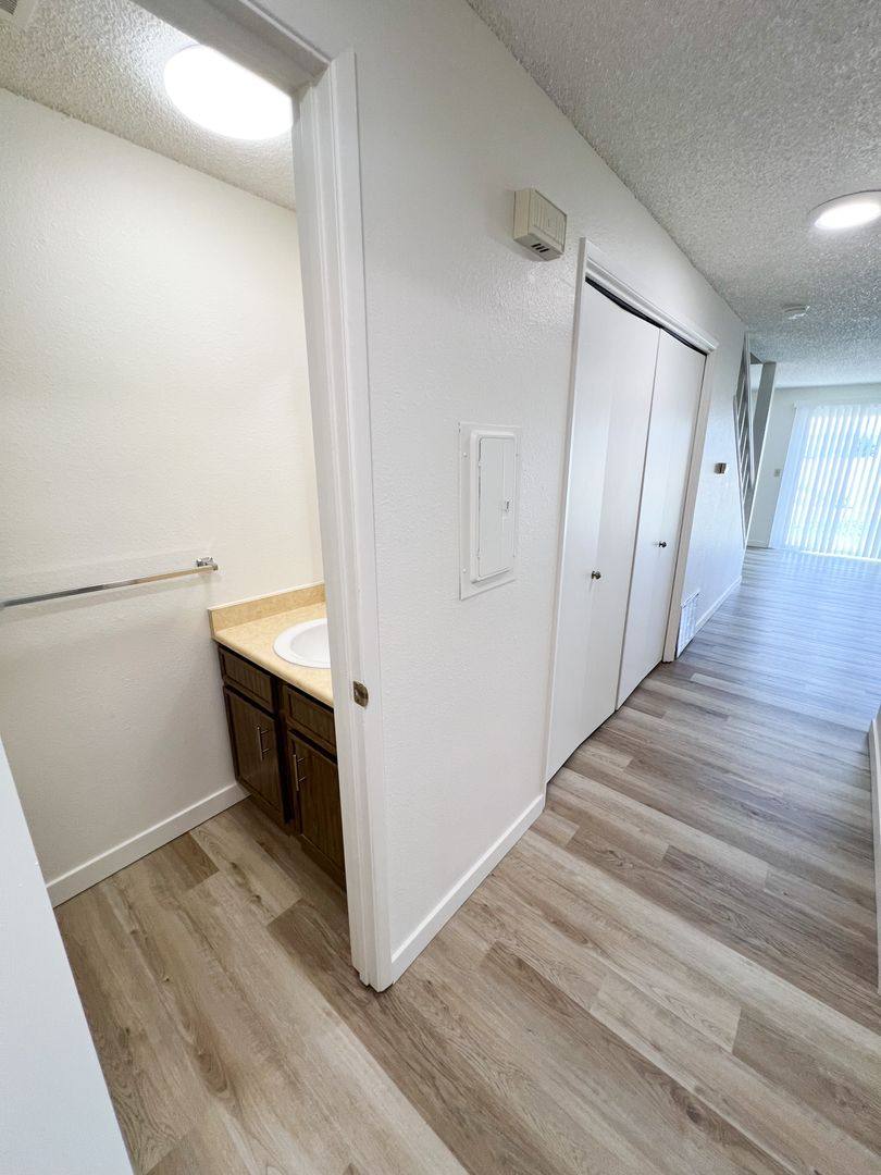 Apartment for rent at 846 Homedale Rd, Klamath Falls, OR 97603