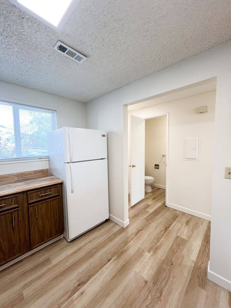Apartment for rent at 846 Homedale Rd, Klamath Falls, OR 97603