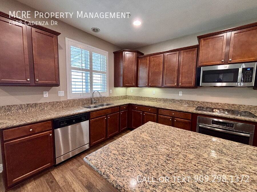 House for rent at 6488 Cadenza Dr, Corona, CA 92880