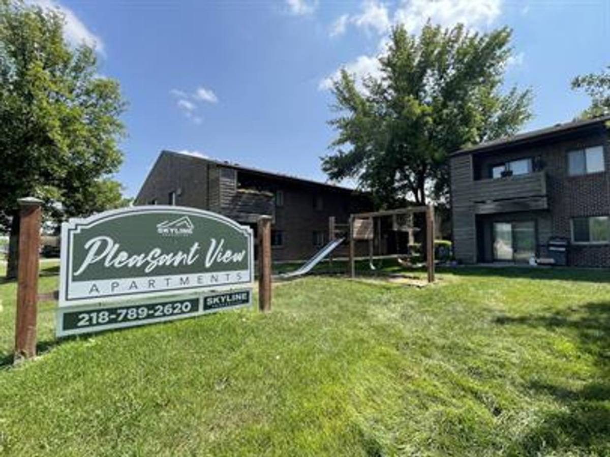 Apartment for rent at 1287 16th Ave N, Wahpeton, ND 58075