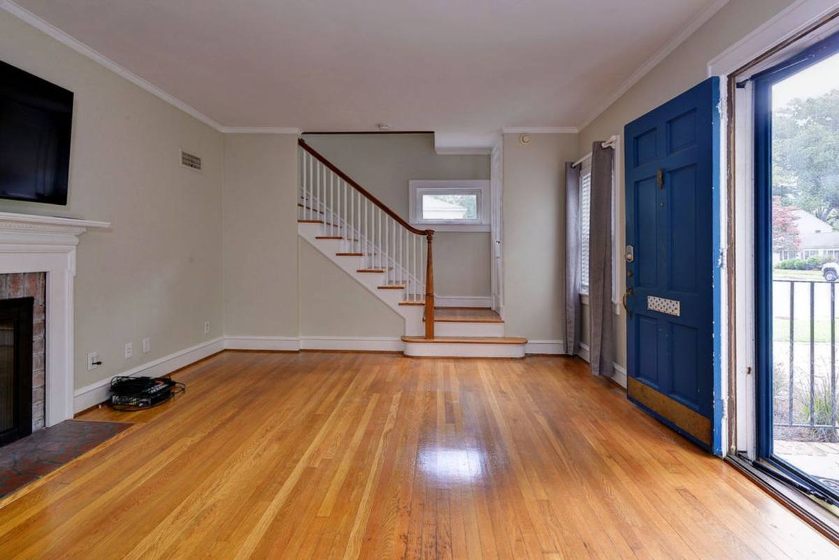 House for rent at 9 Westover Rd, Newport News, VA 23601