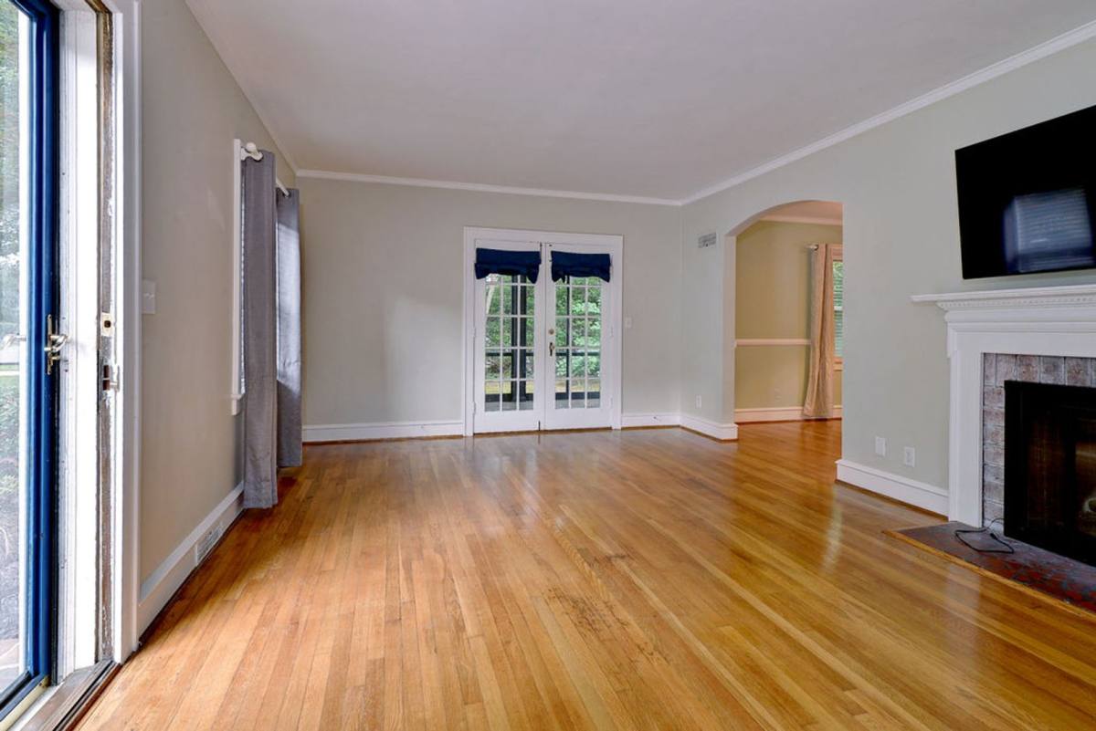 House for rent at 9 Westover Rd, Newport News, VA 23601
