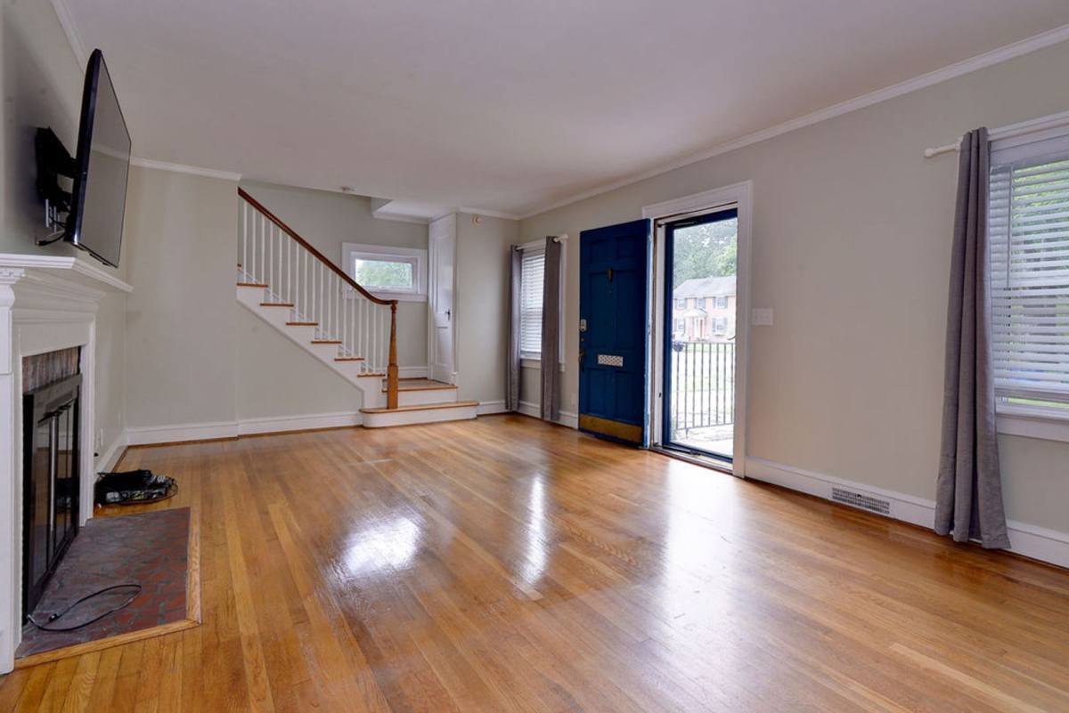 House for rent at 9 Westover Rd, Newport News, VA 23601
