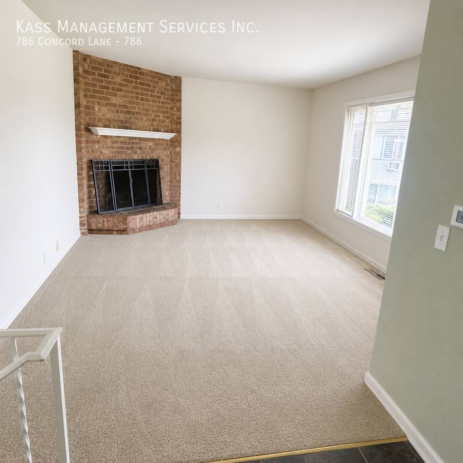 Townhouse for rent at 786 Concord Lane #786, Barrington, IL 60010