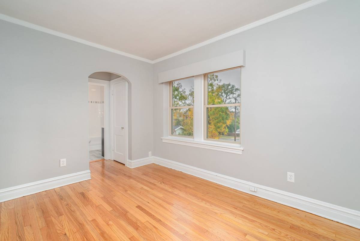 Apartment for rent at 428-432 N Park Blvd, Glen Ellyn, IL 60137