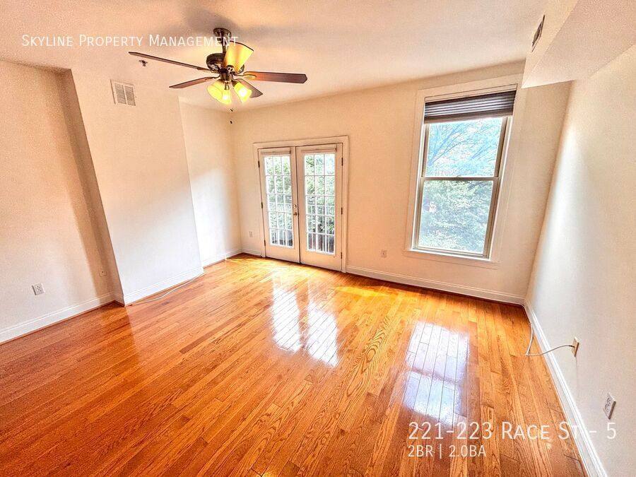 Apartment for rent at 221-223 Race St #5, Philadelphia, PA 19106