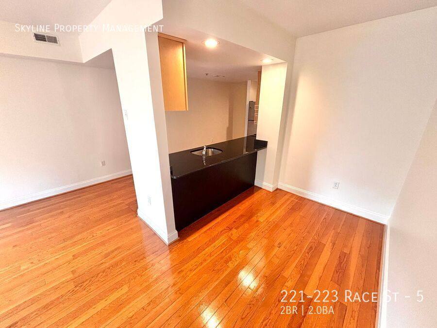Apartment for rent at 221-223 Race St #5, Philadelphia, PA 19106