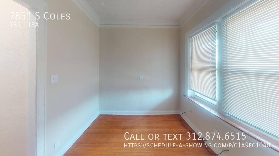 Apartment for rent at 7851 S Coles, Chicago, IL 60649