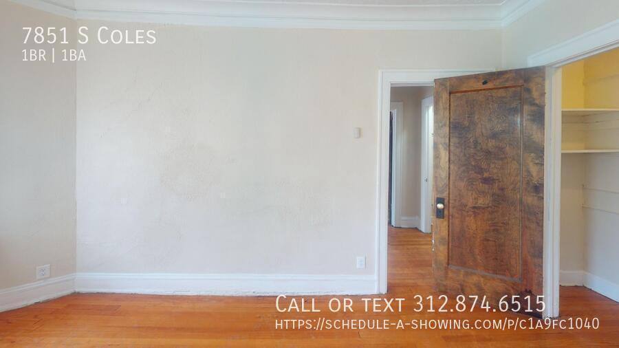 Apartment for rent at 7851 S Coles, Chicago, IL 60649