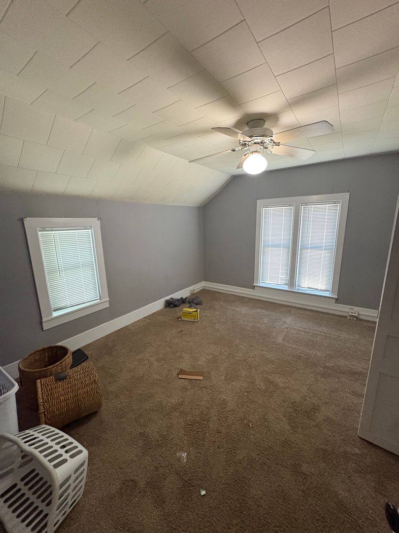 Apartment for rent at 407 W Southpark Ave, Oshkosh, WI 54902