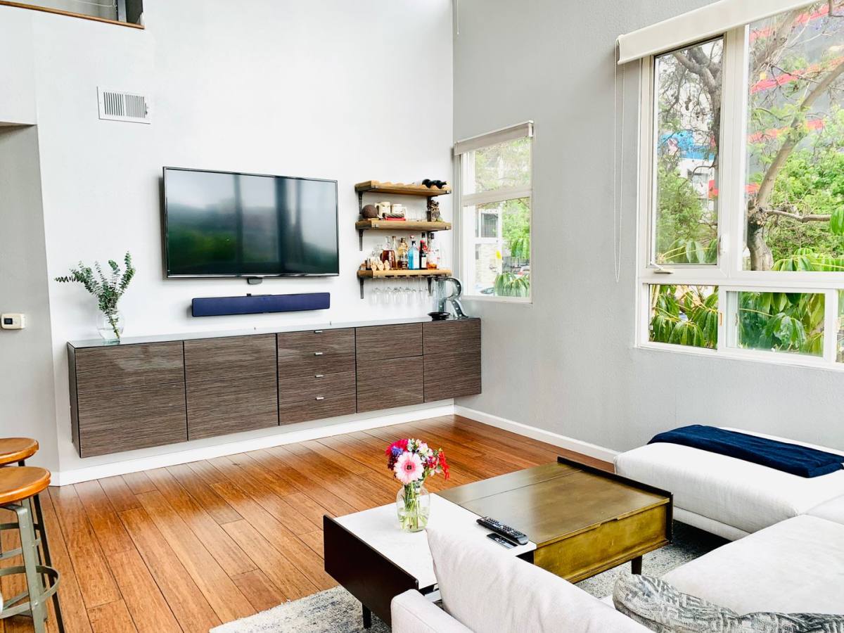 Condo for rent at 602 W Fir St, San Diego, CA 92101