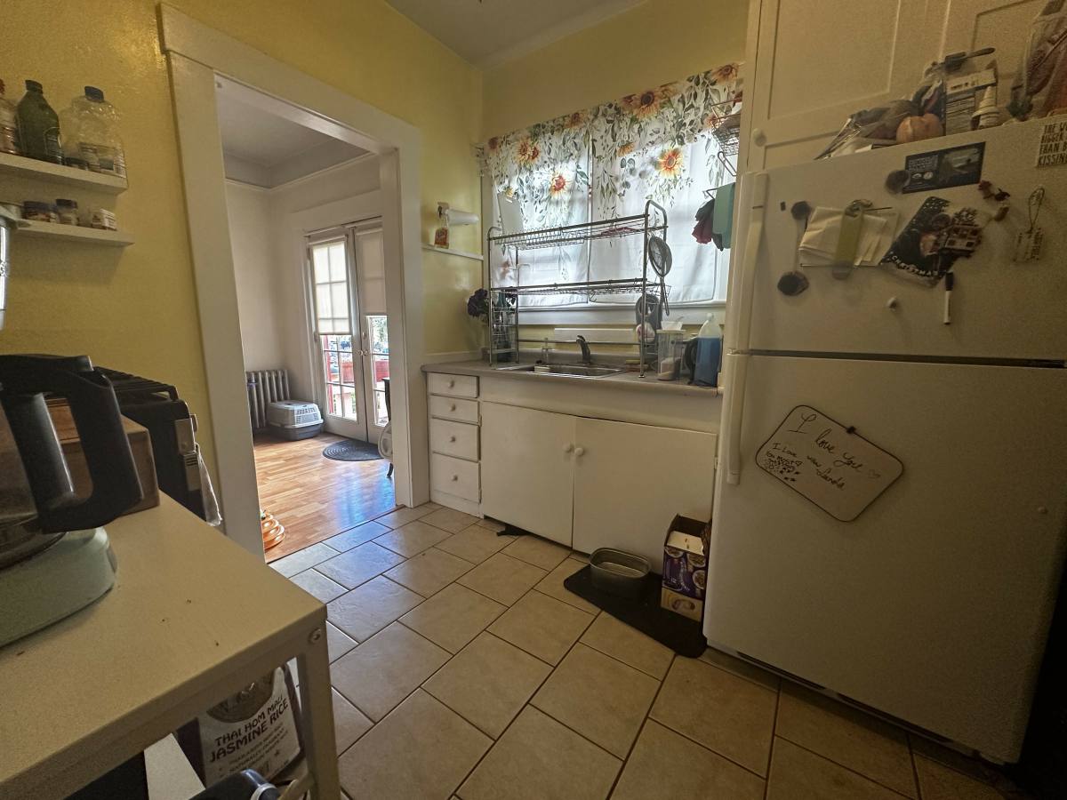 Apartment for rent at 442 8th St, Santa Rosa, CA 95401