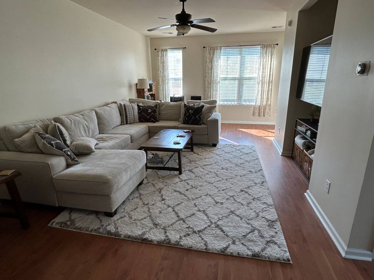 Townhouse for rent at 1542 Bluewater Way, Charleston, SC 29414