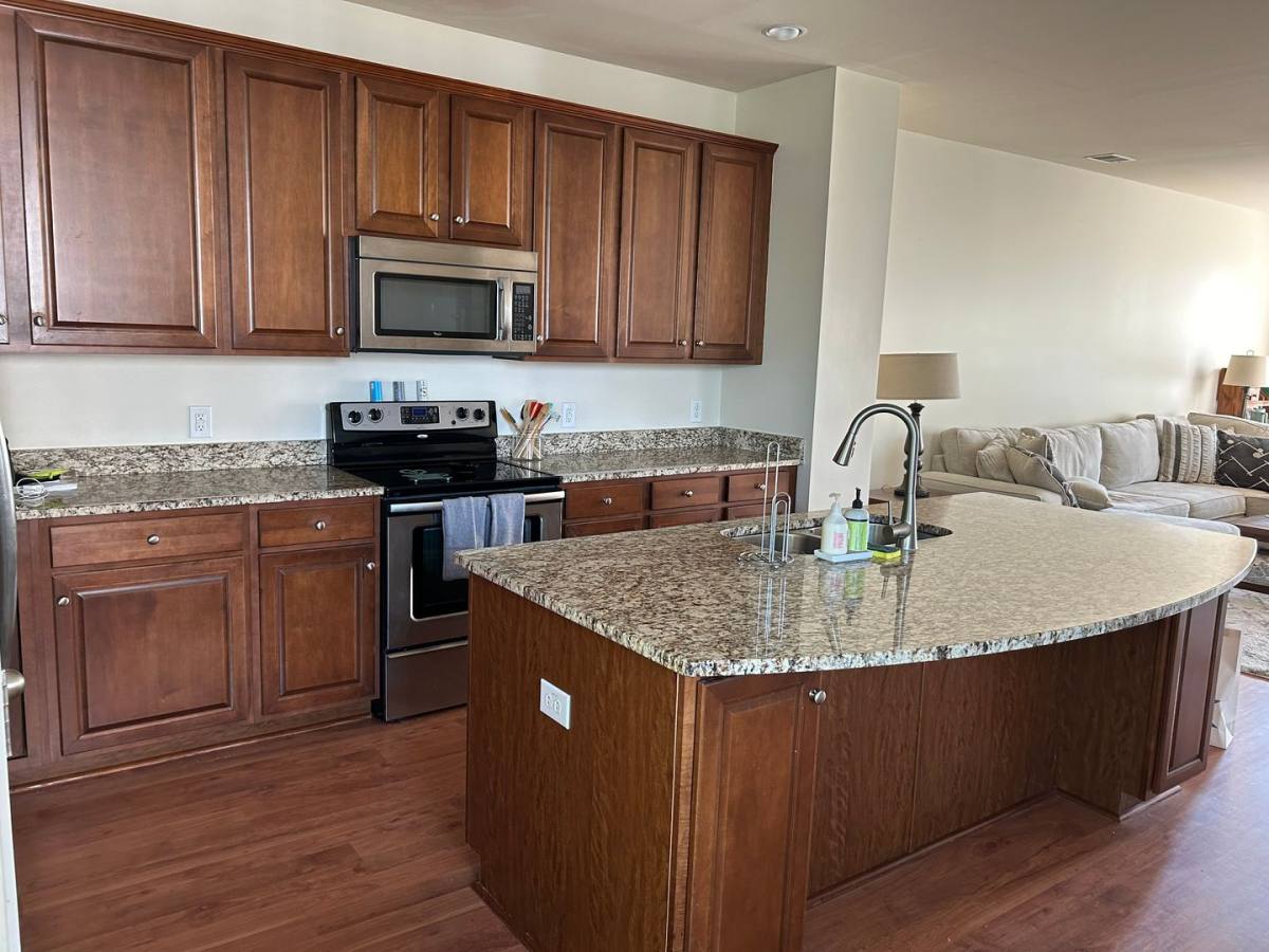 Townhouse for rent at 1542 Bluewater Way, Charleston, SC 29414