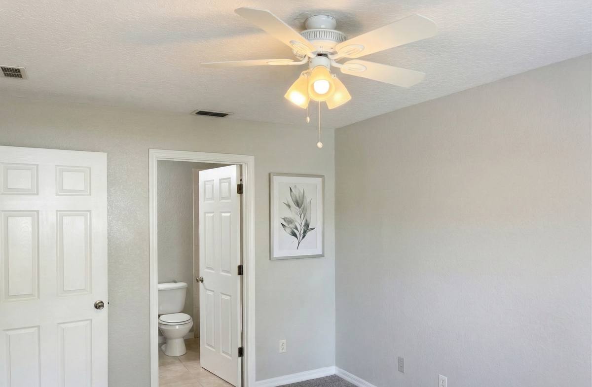 House for rent at 116 W 19th St, Apopka, FL 32703