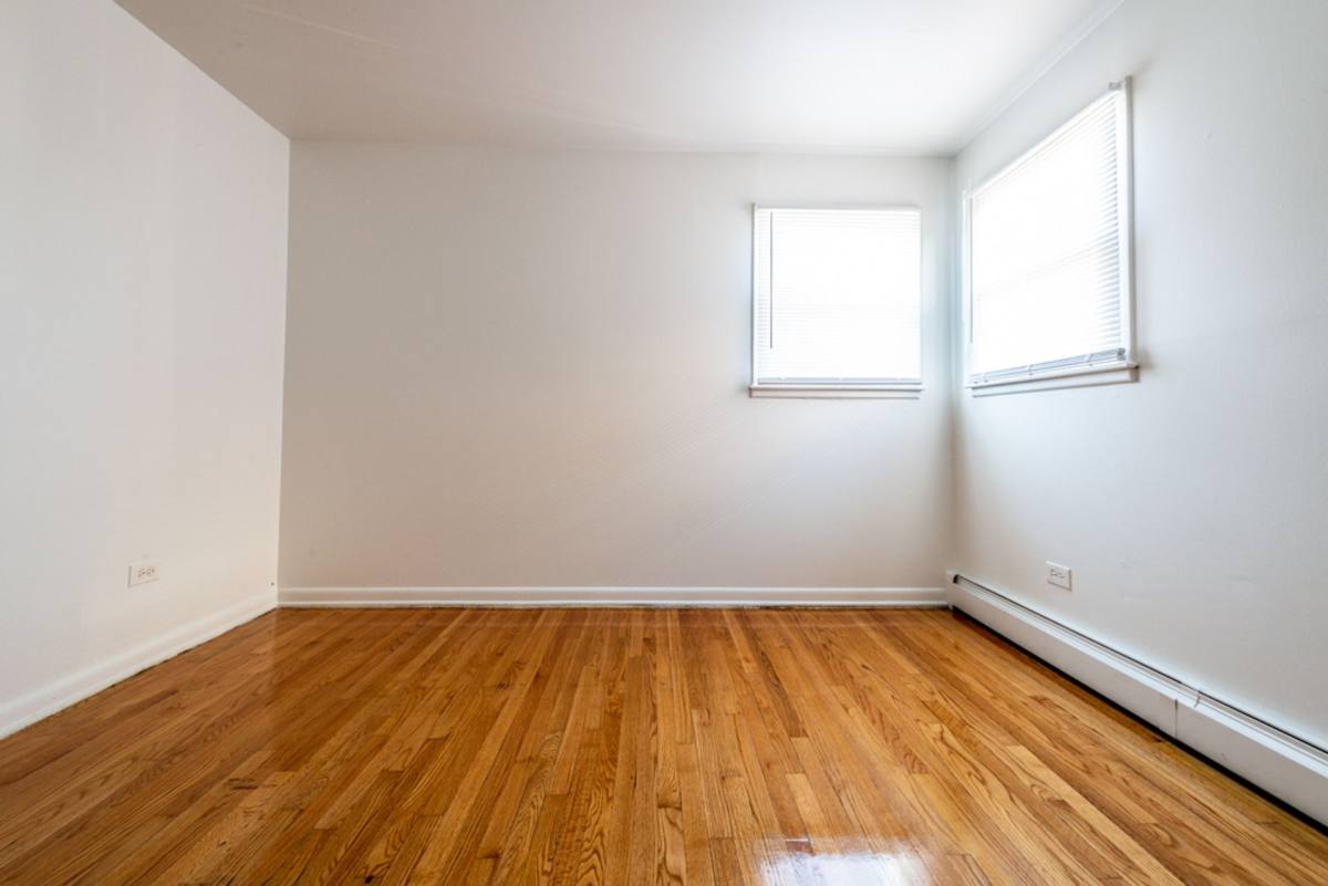 Apartment for rent at 2066 W 135th Place, Blue Island, IL 60406