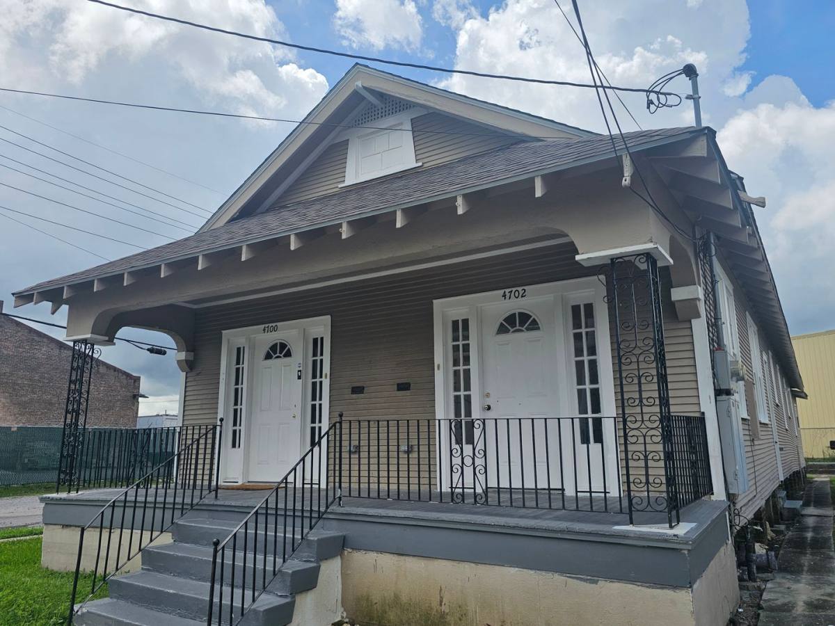 Apartment for rent at 4702 Euphrosine St, New Orleans, LA 70125
