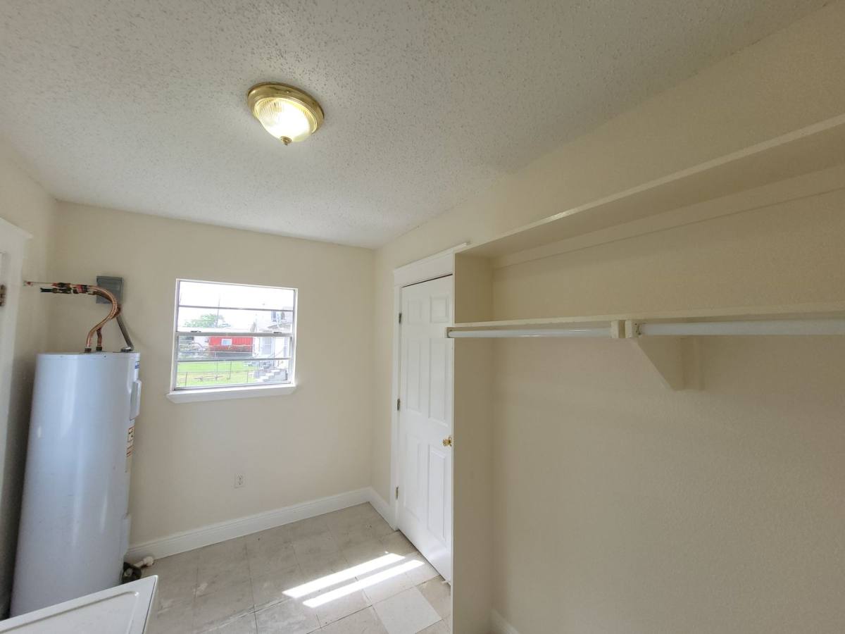 Apartment for rent at 4702 Euphrosine St, New Orleans, LA 70125