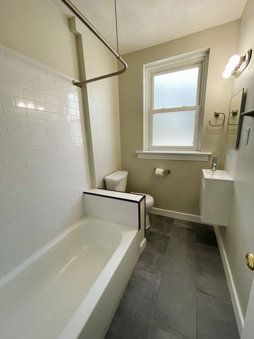 Apartment for rent at 3224 Portis Ave, Saint Louis, MO 63116