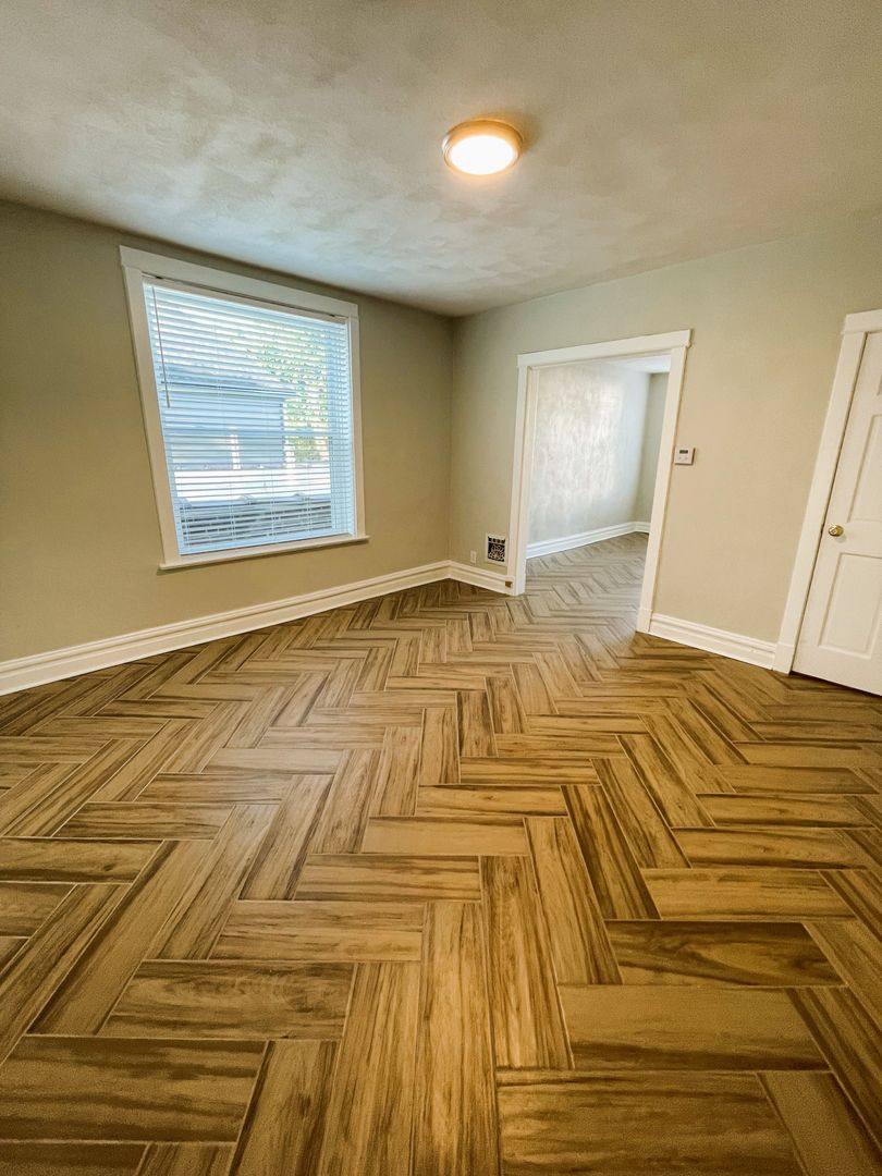 Apartment for rent at 3224 Portis Ave, Saint Louis, MO 63116