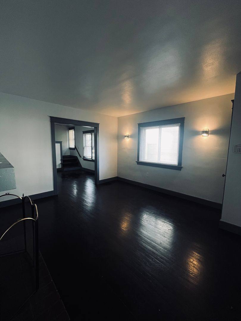 Apartment for rent at 313-315 Illinois Ave, Dayton, OH 45410