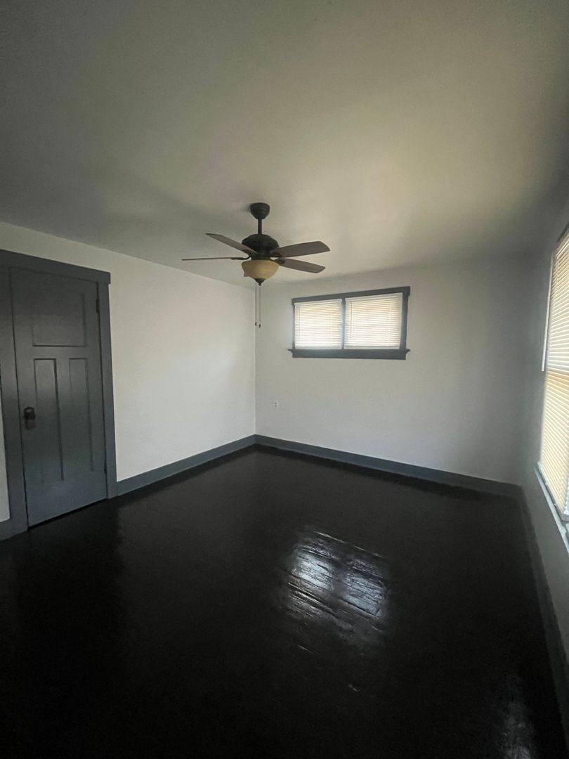 Apartment for rent at 313-315 Illinois Ave, Dayton, OH 45410