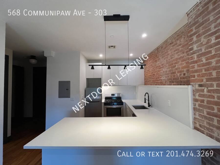 Apartment for rent at 568 Communipaw Ave #303, Jersey City, NJ 07304
