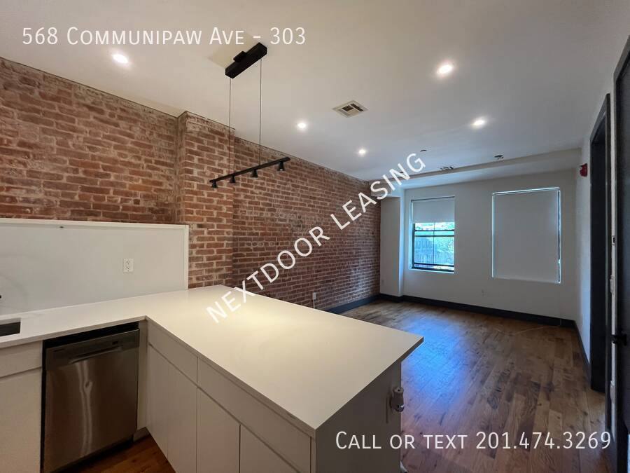 Apartment for rent at 568 Communipaw Ave #303, Jersey City, NJ 07304