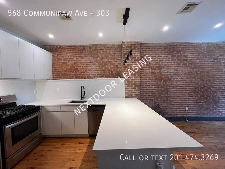 Apartment for rent at 568 Communipaw Ave #303, Jersey City, NJ 07304