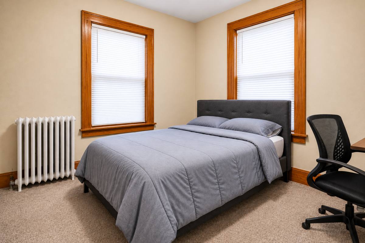 Apartment for rent at 903 Zeisler St, La Crosse, WI 54601