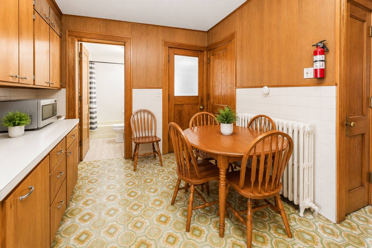 Apartment for rent at 903 Zeisler St, La Crosse, WI 54601