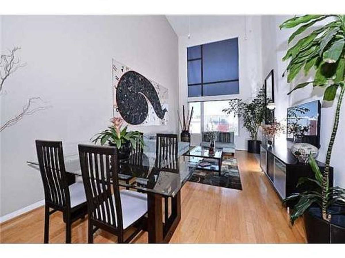 Townhouse for rent at 1642 7th Ave, San Diego, CA 92101