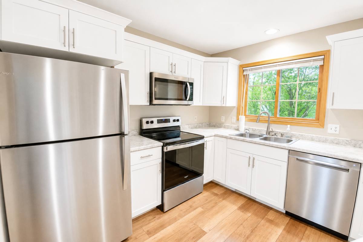 Townhouse for rent at 2607 Tuxedo Lane NW, Rochester, MN 55901