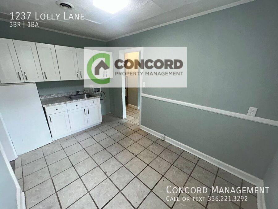 House for rent at 1237 Lolly Lane, Greensboro, NC 27405