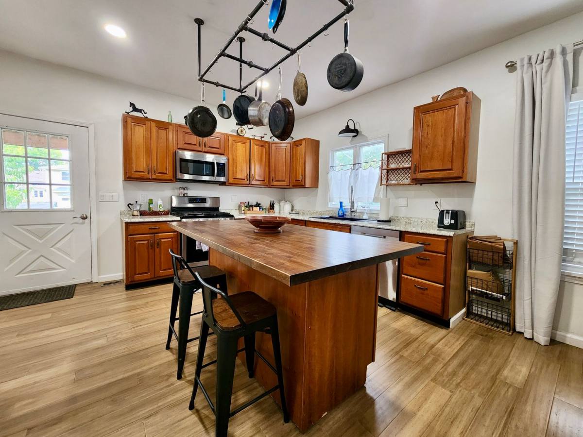 House for rent at 215 W Ave, East Rochester, NY 14445