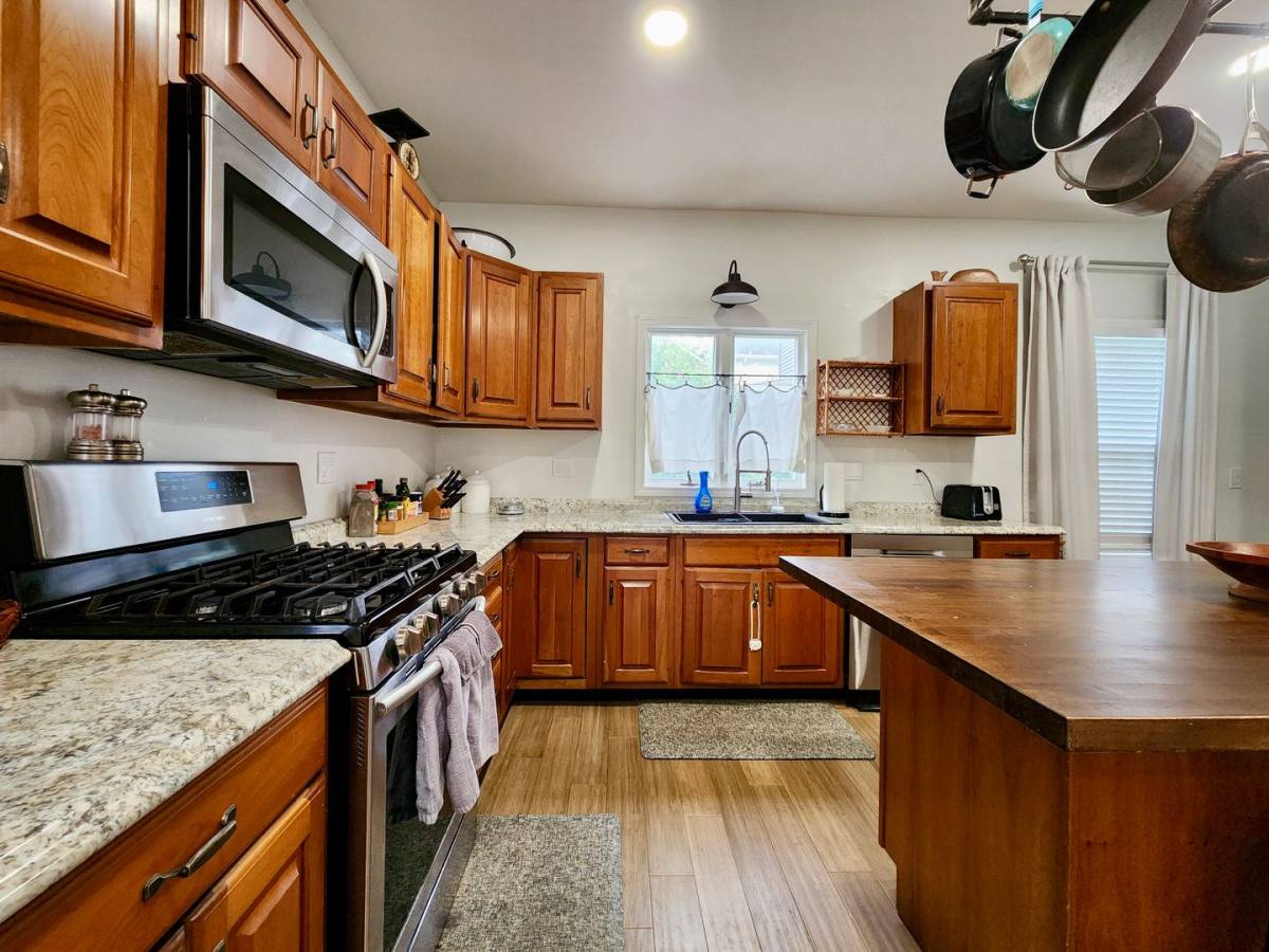House for rent at 215 W Ave, East Rochester, NY 14445