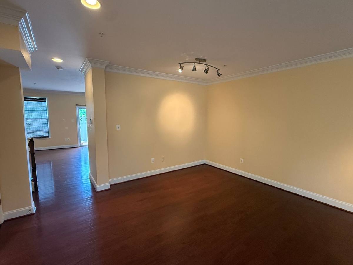 House for rent at 8894 Purple Iris Lane, Elkridge, MD 21075