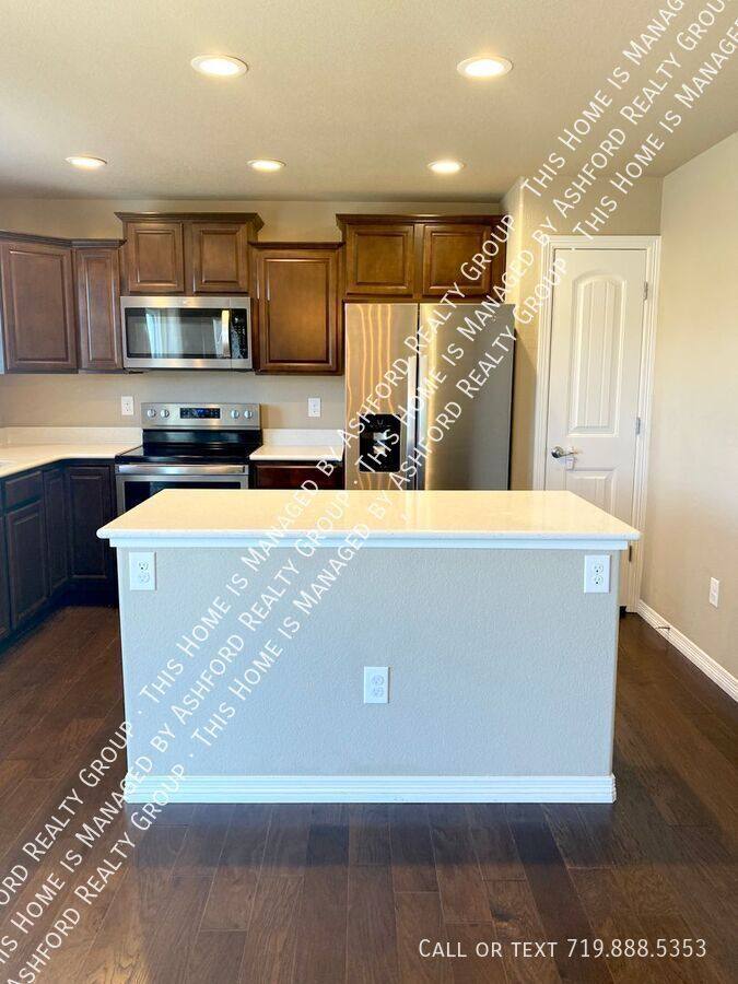 House for rent at 6142 Meadowbank Lane, Colorado Springs, CO 80925