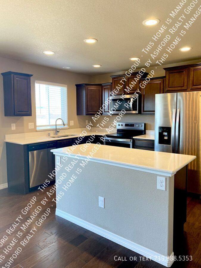 House for rent at 6142 Meadowbank Lane, Colorado Springs, CO 80925