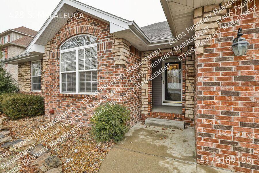 House for rent at 428 S Melaleuca, Springfield, MO 65809