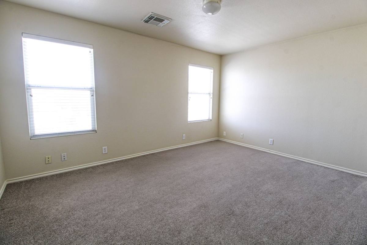 Townhouse for rent at 10216 Lateleaf Oak, San Antonio, TX 78223