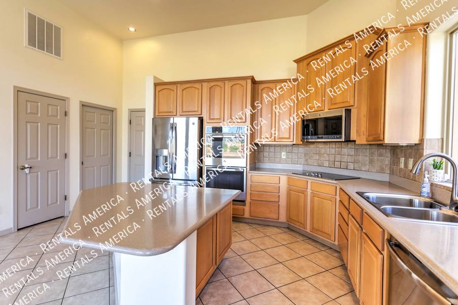 House for rent at 5032 N Valley Shadows Place, Tucson, AZ 85750