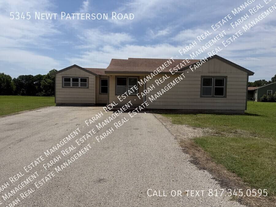 House for rent at 5345 Newt Patterson Rd, Mansfield, TX 76063